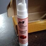 Rose Under Eye Roll On photo review